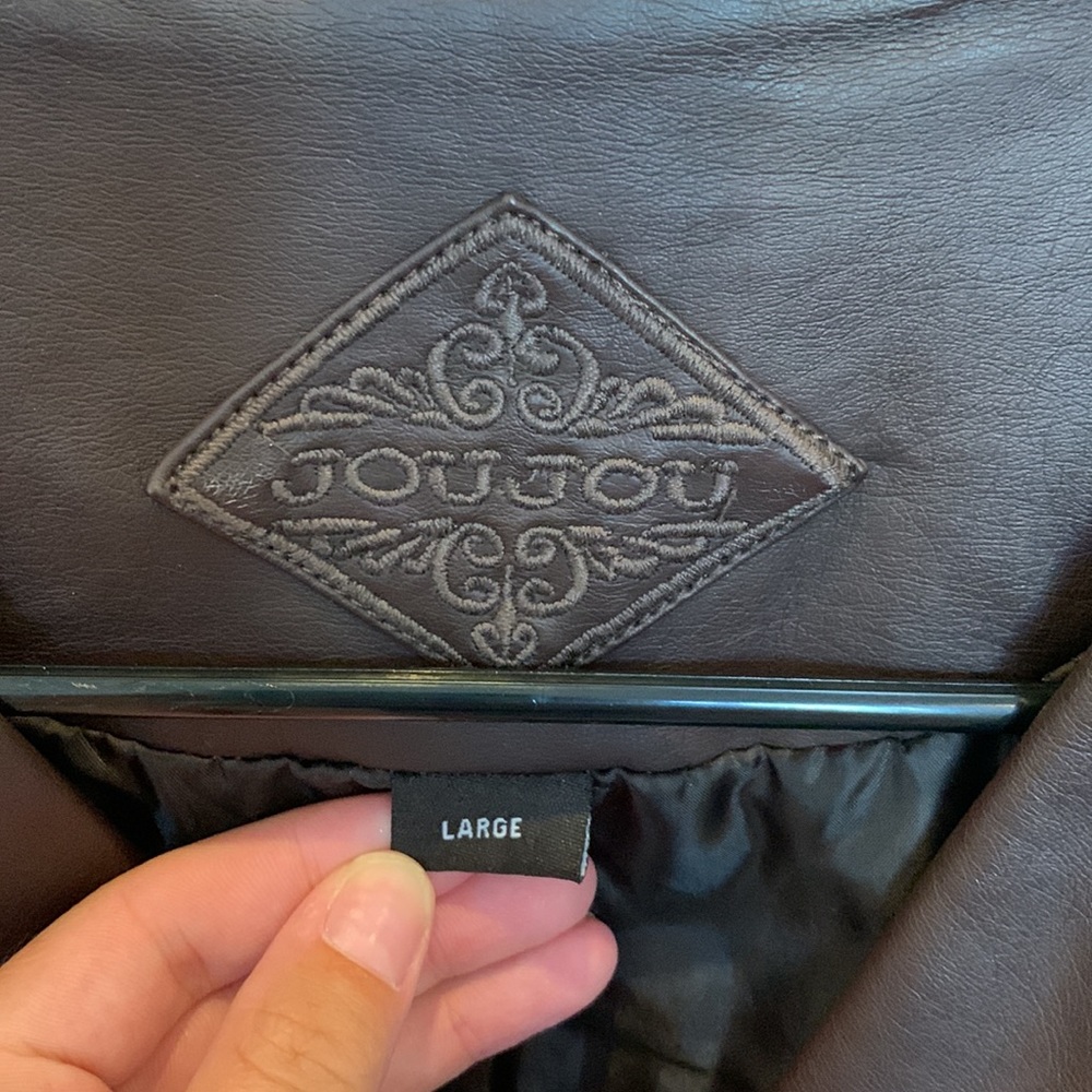 Leather jacket - Picture 2 of 3